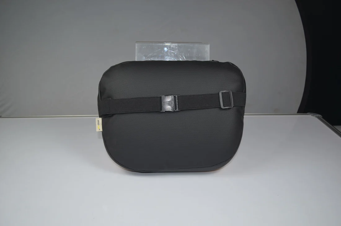 MOCO Leatherette Memory Neck Cushion (3X Comfort) - Image 2